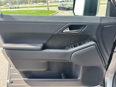 Used 2024 Lexus GX 550 image 14