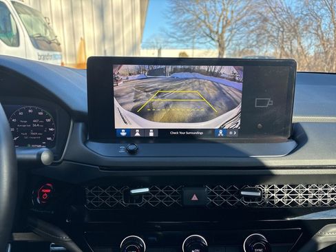 Used 2023 Honda Accord Sport image 20