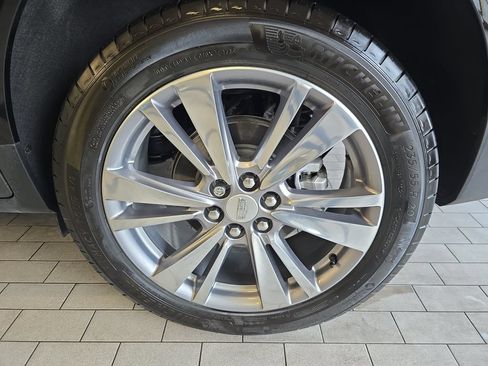 Used 2024 Cadillac XT5 Premium Luxury AWD/4WD image 38