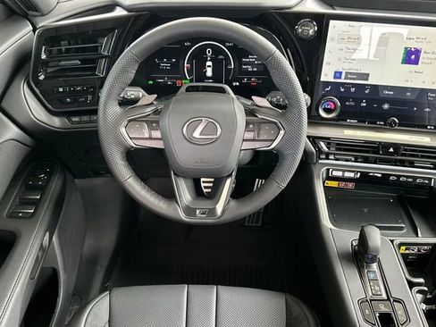 New 2026 Lexus TX 500h AWD image 12