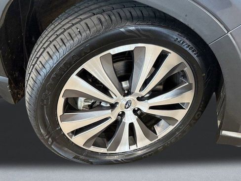 Certified 2022 Subaru Ascent Touring w/ Popular Package #2A image 21