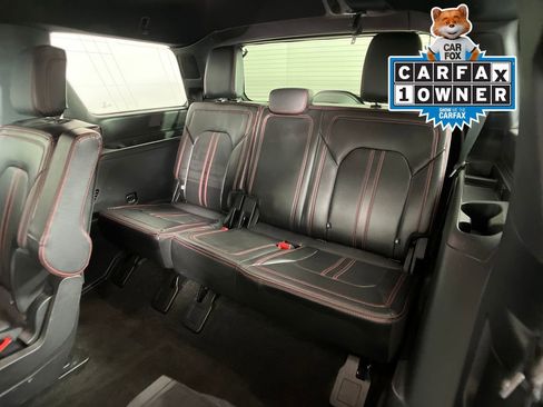 Used 2021 Ford Expedition Limited image 32
