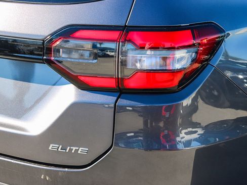 Used 2023 Honda Pilot Elite image 10