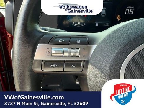 Used 2025 Hyundai Kona SEL AWD/4WD image 22