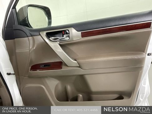 Used 2014 Lexus GX 460 460 image 16