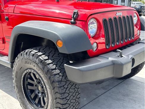 Used 2015 Jeep Wrangler Unlimited Sport AWD/4WD image 9