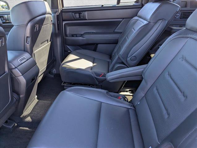 Certified 2025 Hyundai Santa Fe Calligraphy FWD image 26