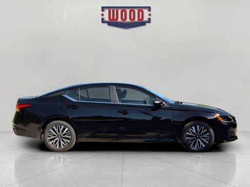 New 2026 Nissan Altima 2.5 SV FWD image 3