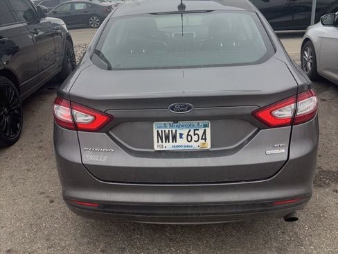 Used 2014 Ford Fusion SE w/ Equipment Group 202A image 6