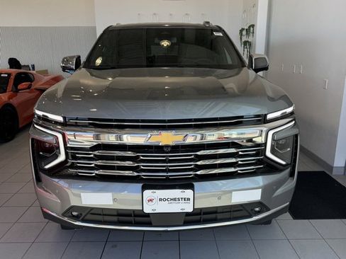 New 2026 Chevrolet Suburban Premier image 34
