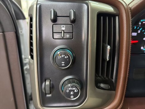 Used 2019 Chevrolet Silverado 2500 High Country w/ Duramax Plus Package image 50
