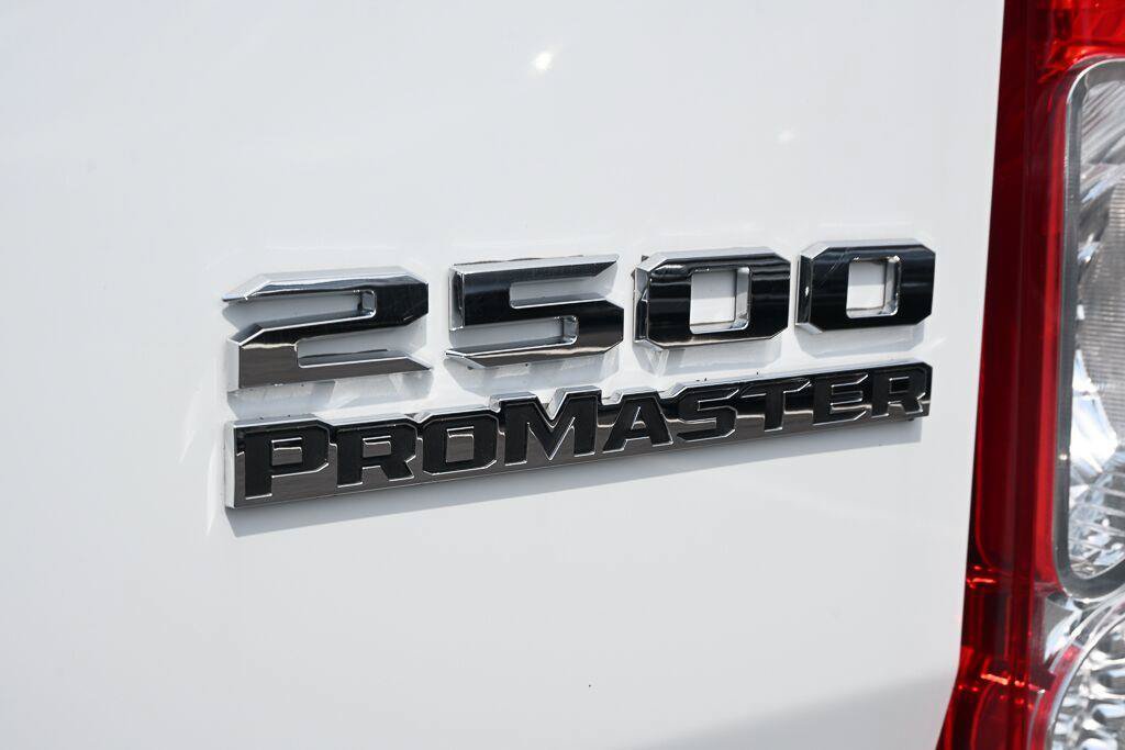 Used 2025 RAM ProMaster 2500 w/ U-Haul Equipment Group FWD image 24