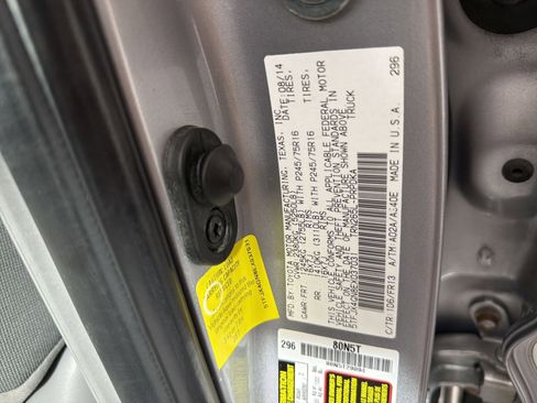 Used 2014 Toyota Tacoma PreRunner image 27