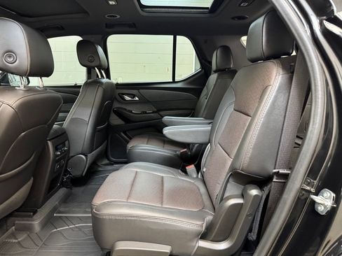 Used 2023 Chevrolet Traverse High Country AWD/4WD image 20
