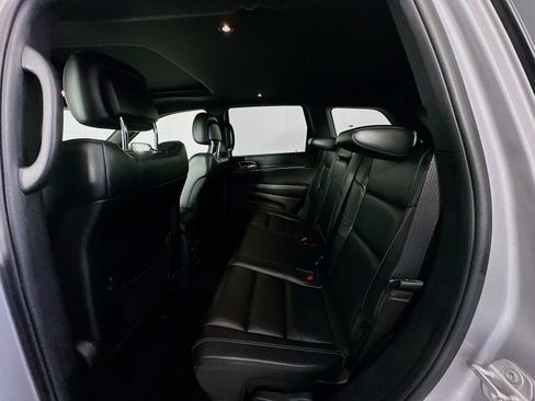 Used 2017 Jeep Grand Cherokee Limited AWD/4WD image 24