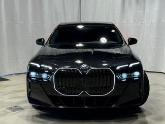 Used 2025 BMW i7 xDrive60 w/ Premium Package video 2