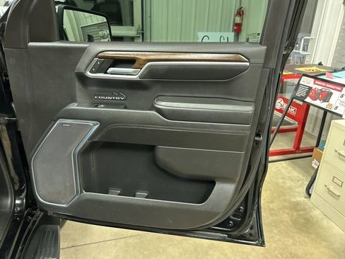 Used 2023 Chevrolet Silverado 1500 High Country w/ LPO, Dark Essentials Package image 27