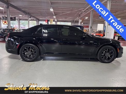 Used 2019 Chrysler 300 S w/ 300S Premium Group 2 image 6