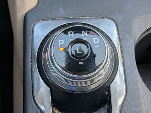 Used 2020 Ford Escape SEL image 22