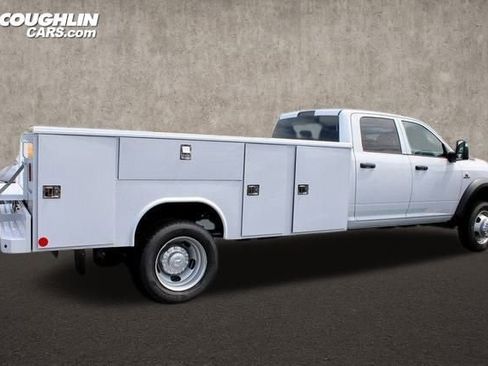 New 2024 RAM 5500 Tradesman w/ Chrome Appearance Group image 10