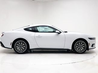 New 2026 Ford Mustang Premium video 2