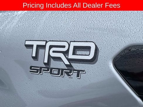 Used 2024 Toyota Tacoma TRD Sport AWD/4WD image 5