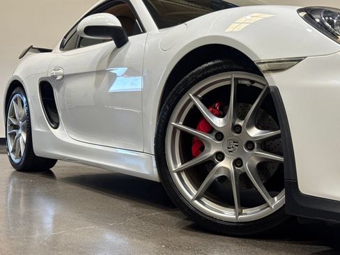 Used 2014 Porsche Cayman S RWD image 3