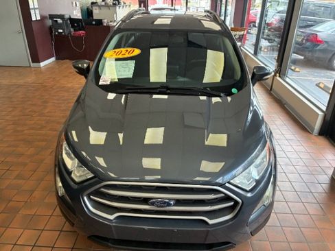 Used 2020 Ford EcoSport SE FWD image 6