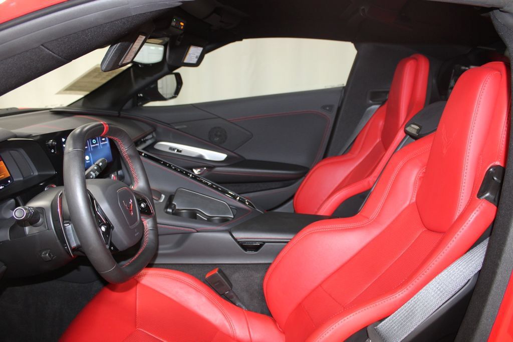 Used 2024 Chevrolet Corvette Stingray Coupe w/ 1LT RWD image 22