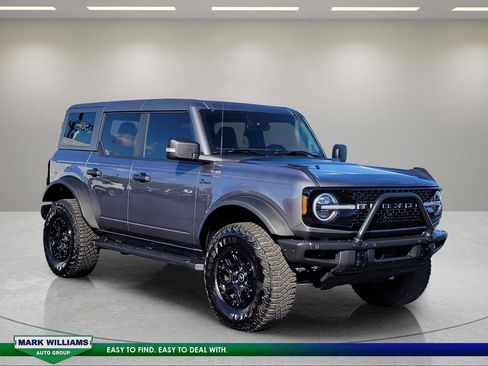 Used 2022 Ford Bronco Wildtrak image 1