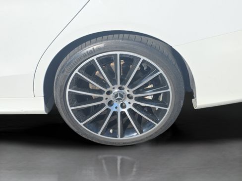 Used 2019 Mercedes-Benz C 300 Sedan image 30