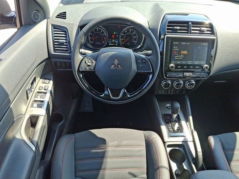 New 2025 Mitsubishi Outlander Sport SE image 12