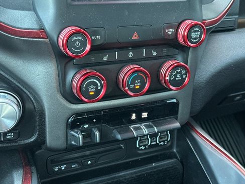 Used 2019 RAM 1500 Rebel w/ Rebel Level 1 Equipment Group AWD/4WD image 18
