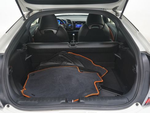 Used 2016 Honda CR-Z EX image 9