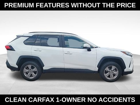 Used 2025 Toyota RAV4 XLE FWD image 4
