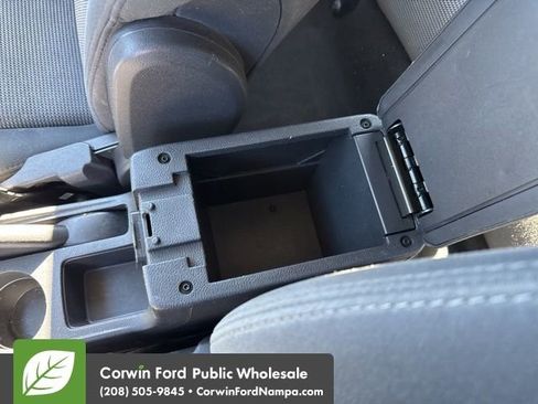 Used 2011 Dodge Caliber Mainstreet image 24