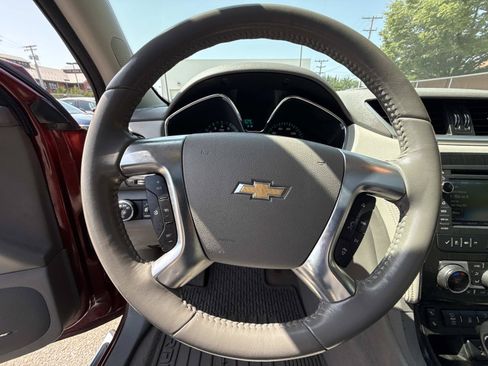 Used 2017 Chevrolet Traverse LT AWD/4WD image 9