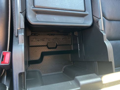 Used 2019 RAM 1500 Limited w/ Body Color Bumper Group image 31