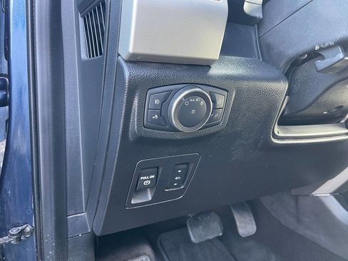 Used 2019 Ford F150 Lariat image 21