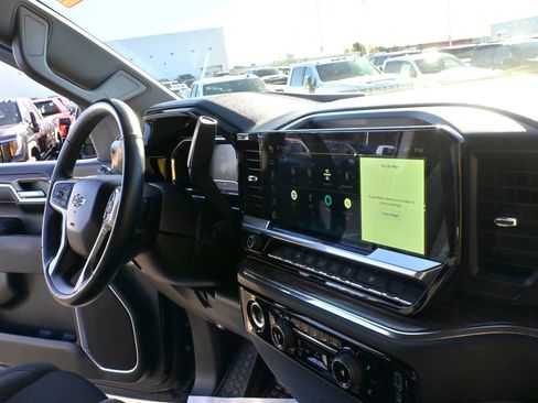 Used 2023 Chevrolet Silverado 1500 RST image 32