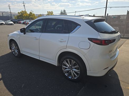 Used 2022 MAZDA CX-5 Signature AWD/4WD image 6