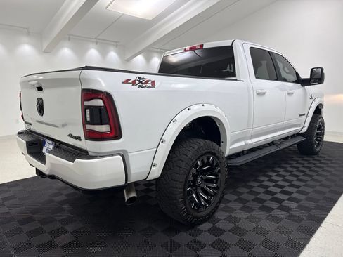 Used 2023 RAM 2500 Big Horn w/ Night Edition AWD/4WD image 8