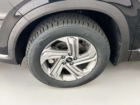 Used 2023 Hyundai Santa Fe SEL w/ Premium Package image 11