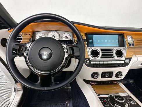 Certified 2016 Rolls-Royce Dawn image 12