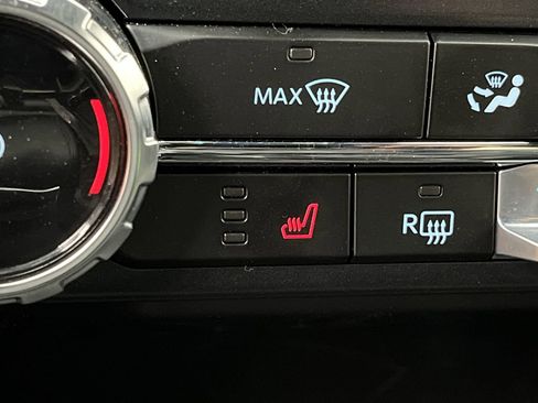 New 2025 Ford F150 XLT w/ Equipment Group 302A MID image 21