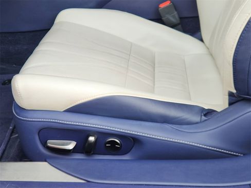 Used 2018 Lexus LC 500 Coupe image 23