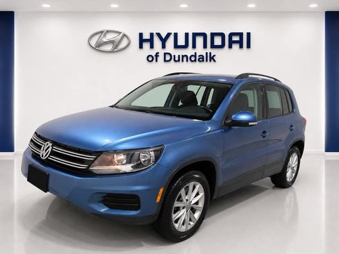 Used 2017 Volkswagen Tiguan S FWD image 2