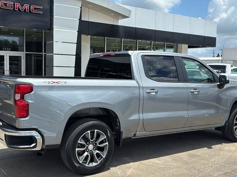Certified 2023 Chevrolet Silverado 1500 LT AWD/4WD image 8