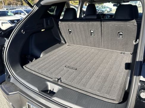 New 2025 Nissan Murano SL image 12