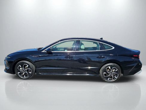 Used 2025 Hyundai Sonata SEL FWD image 7